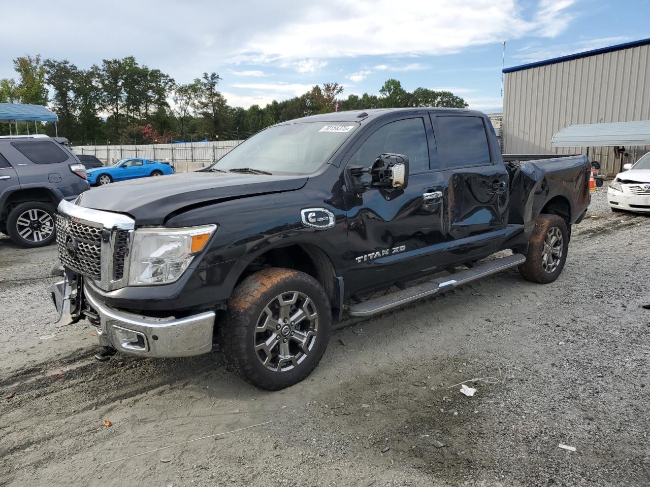 2016 Nissan Titan xd s SL