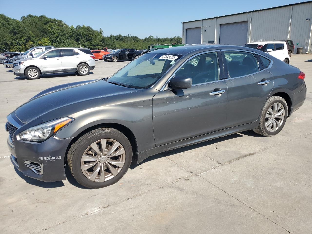 Infiniti M37
