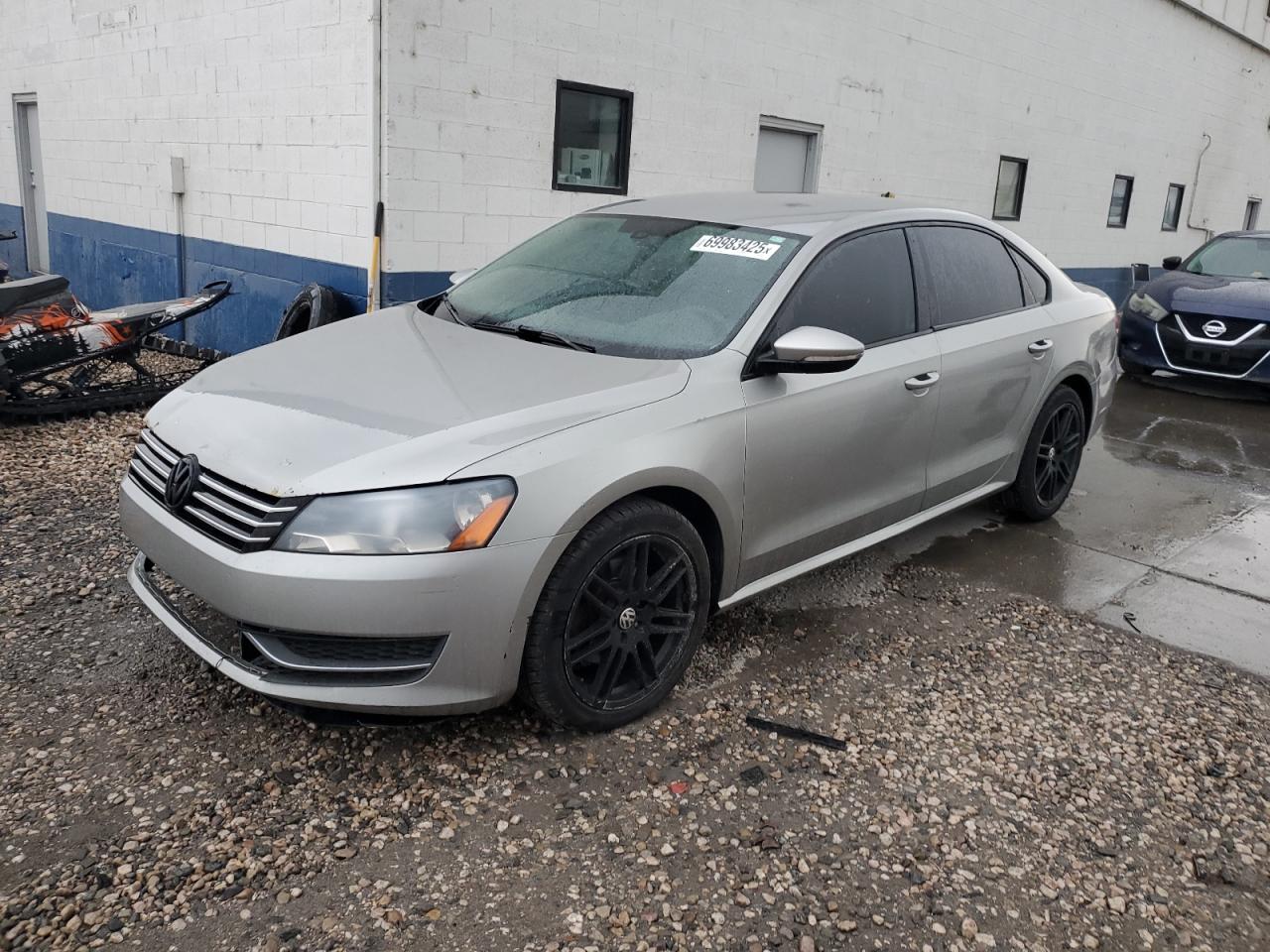 2012 Volkswagen Passat s S