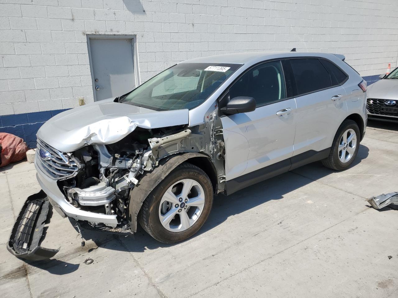 2019 Ford Edge se SE