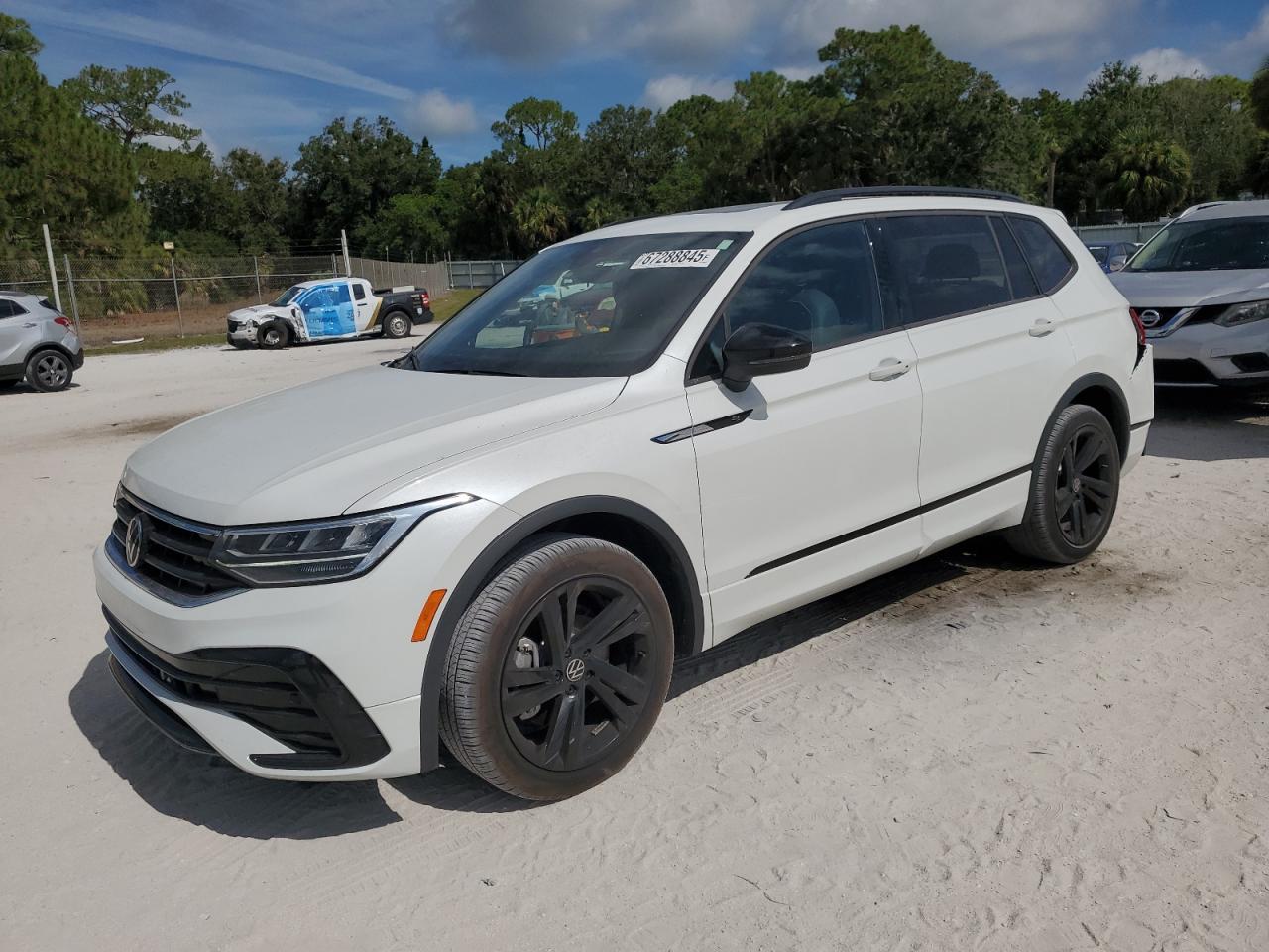 2024 Volkswagen Tiguan se SE R-LINE BLACK