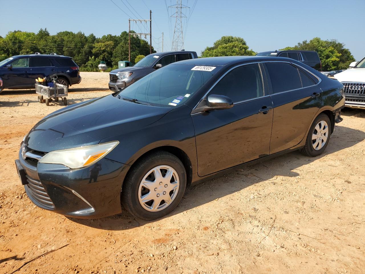 2016 Toyota Camry le LE
