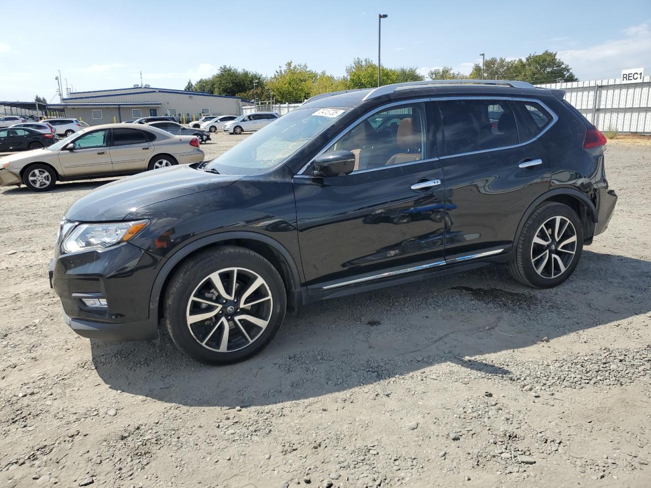 2018 Nissan Rogue s S