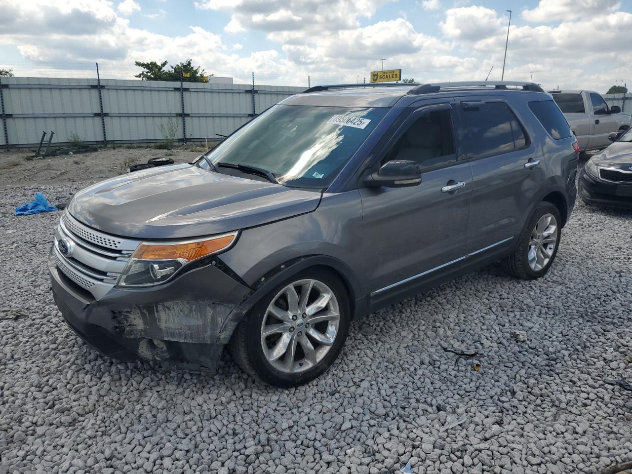 2012 Ford Explorer x XLT