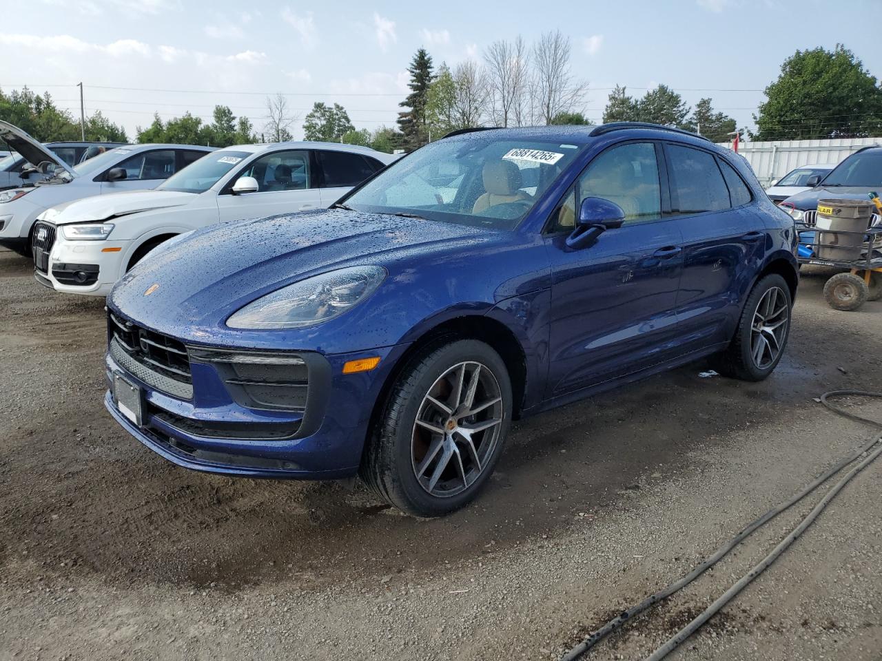 2024 Porsche Macan Base
