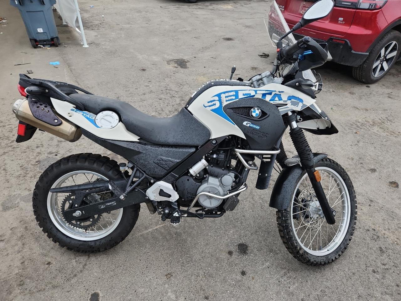 BMW G650 serta