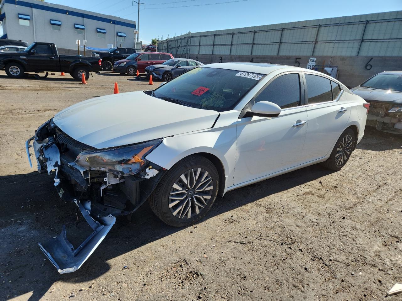 2024 Nissan Altima sv SV