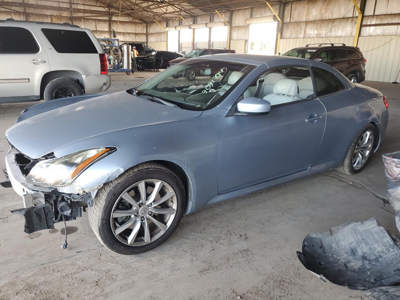 2012 Infiniti G37
