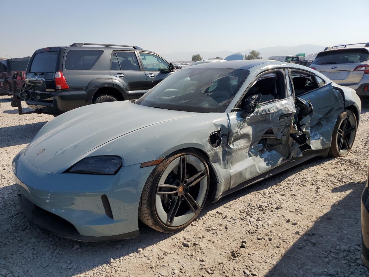 2025 Porsche Taycan