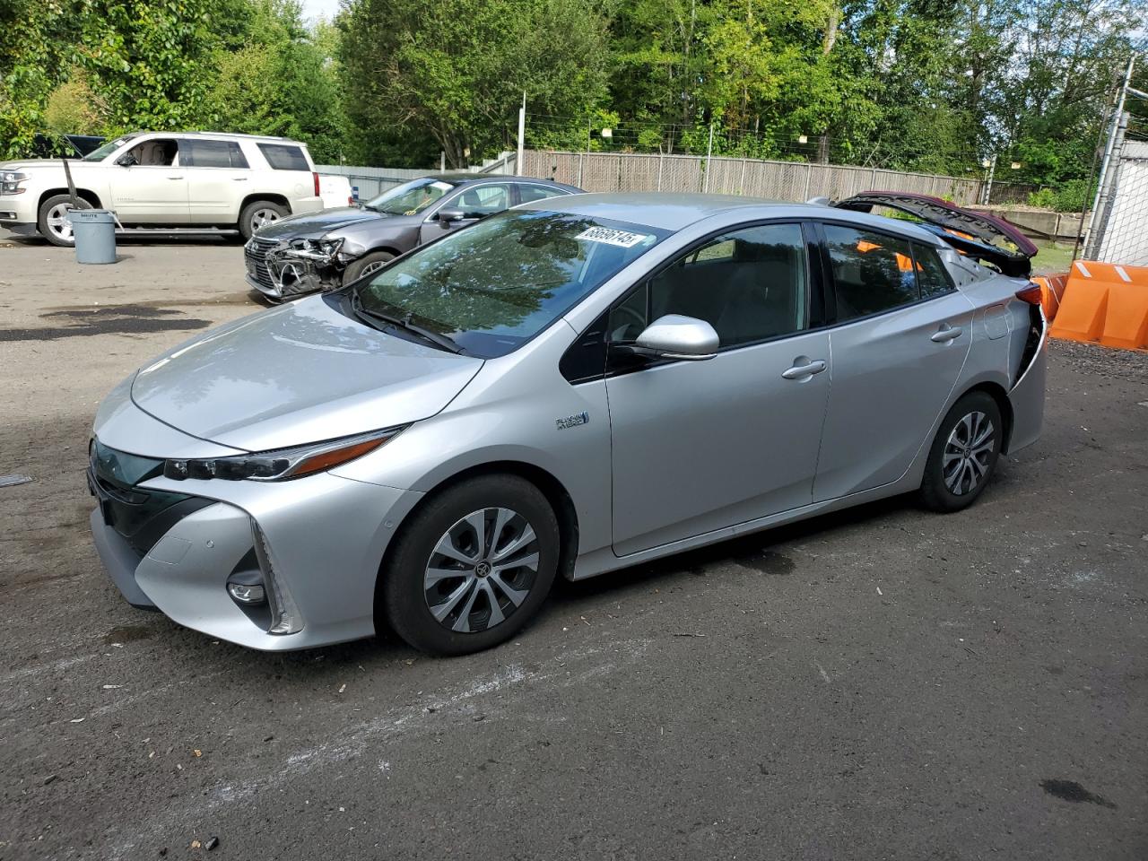 2020 Toyota Prius prim LE