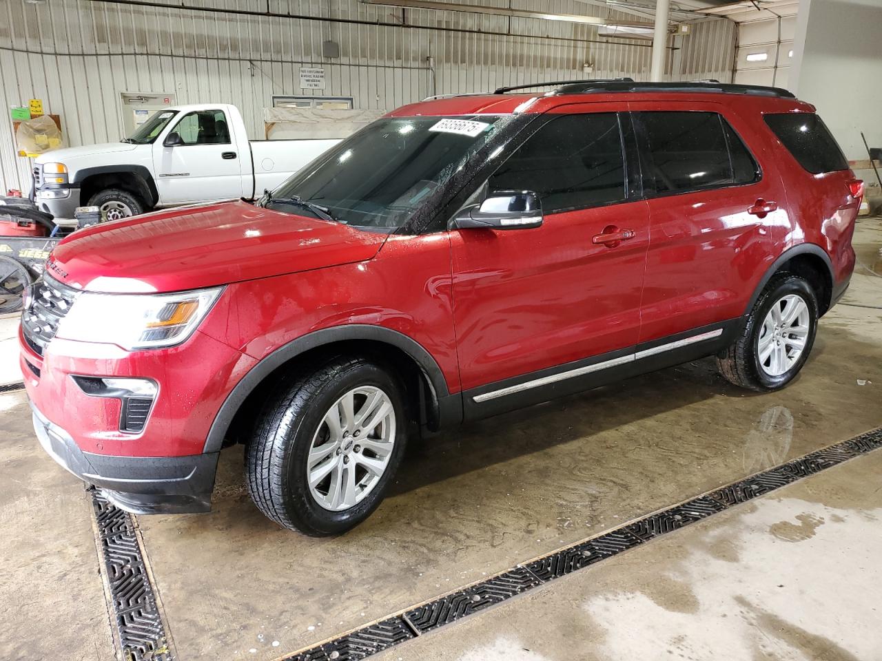 2018 Ford Explorer x XLT