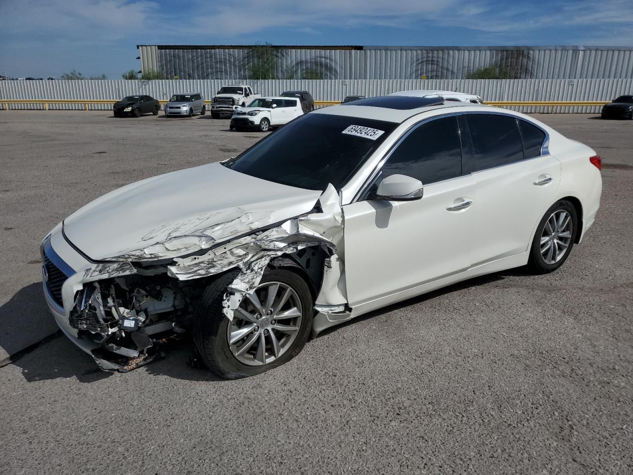 2016 Infiniti Q50 premiu PREMIUM