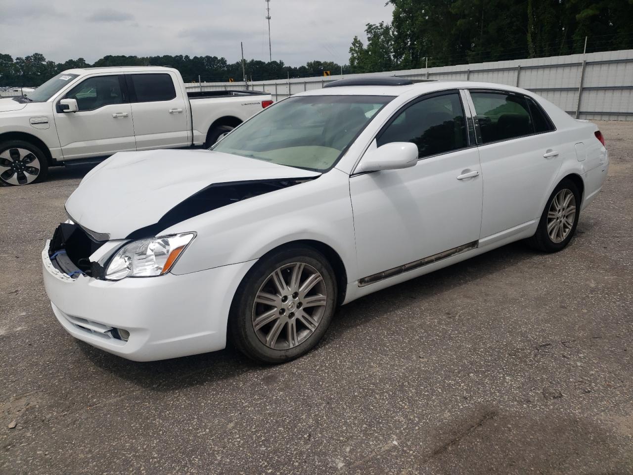 2006 Toyota Avalon xl XL