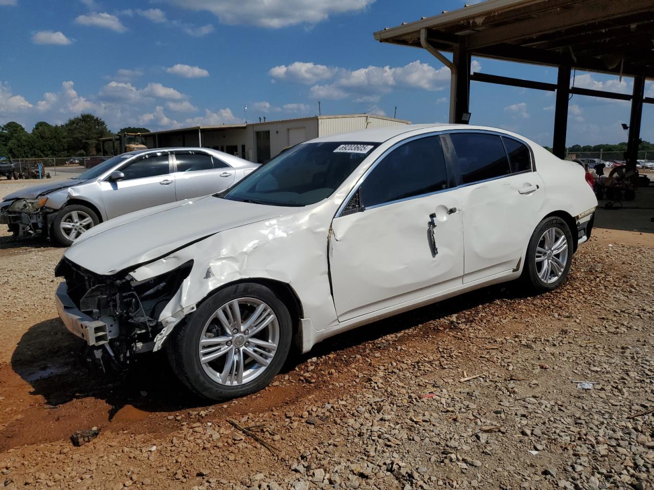 2011 Infiniti G37