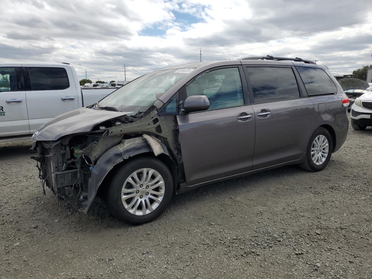 2011 Toyota Sienna xle XLE