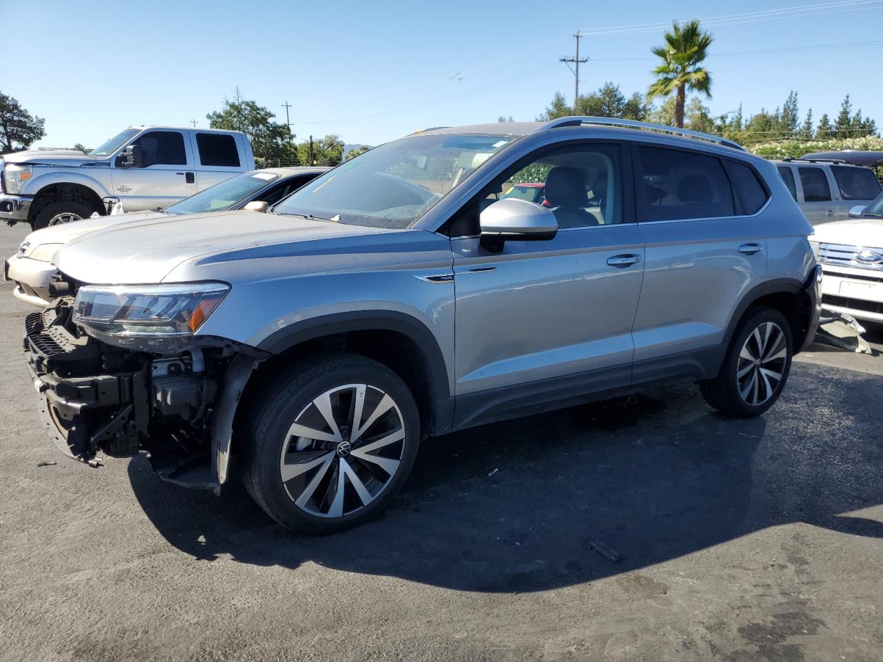 2022 Volkswagen Taos se SE