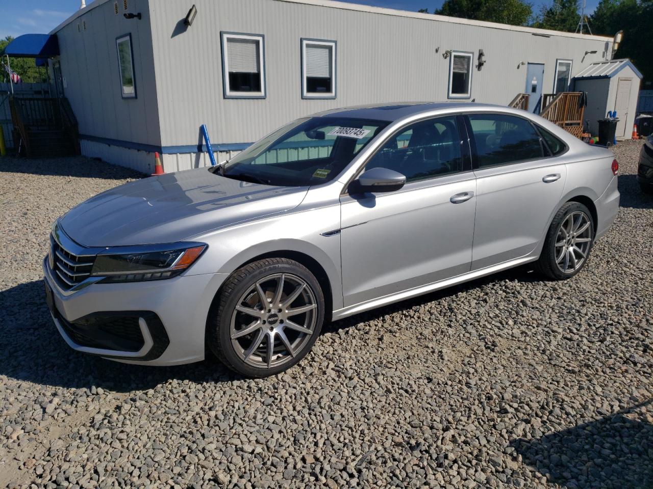 2020 Volkswagen Passat r-l R-LINE