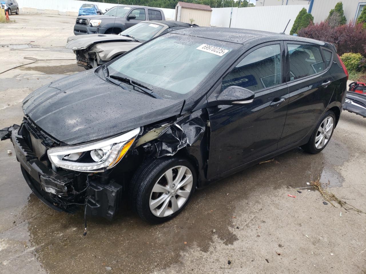 2014 Hyundai Accent gls GLS