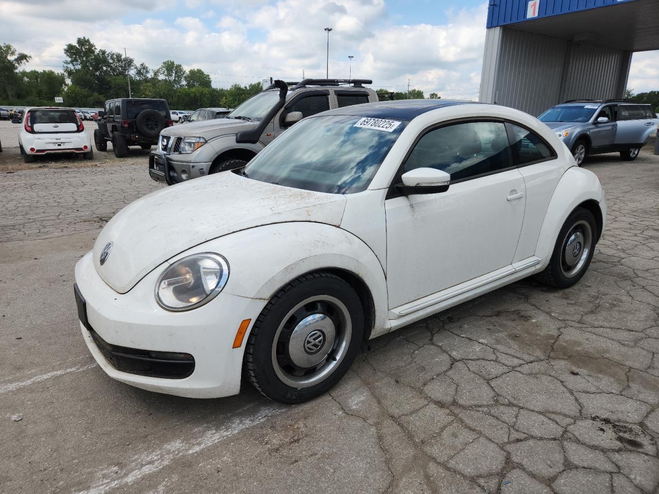 2013 Volkswagen Beetle