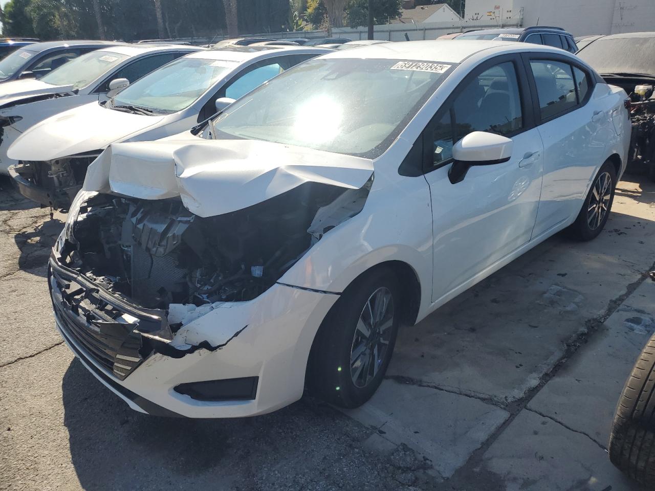 2025 Nissan Versa sv SV