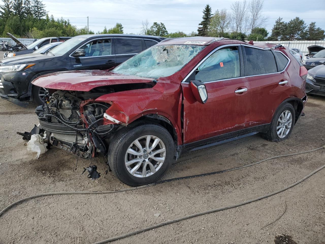 2019 Nissan Rogue s S