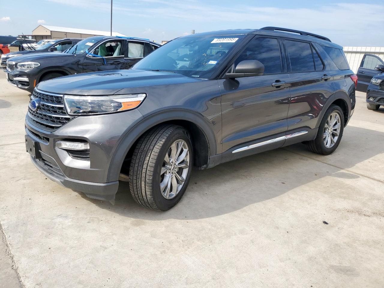 2020 Ford Explorer xlt XLT