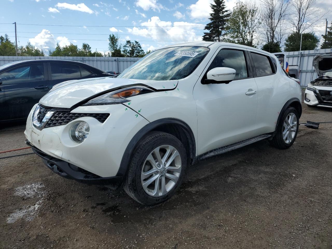 2015 Nissan Juke s S