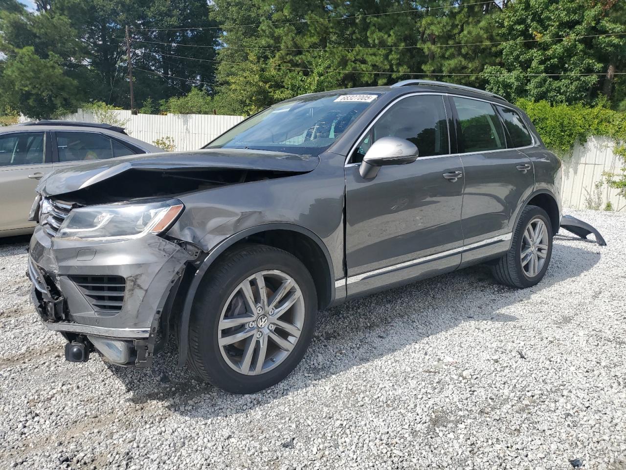 2016 Volkswagen Touareg