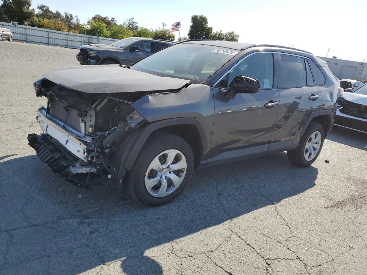 2020 Toyota Rav4 le LE