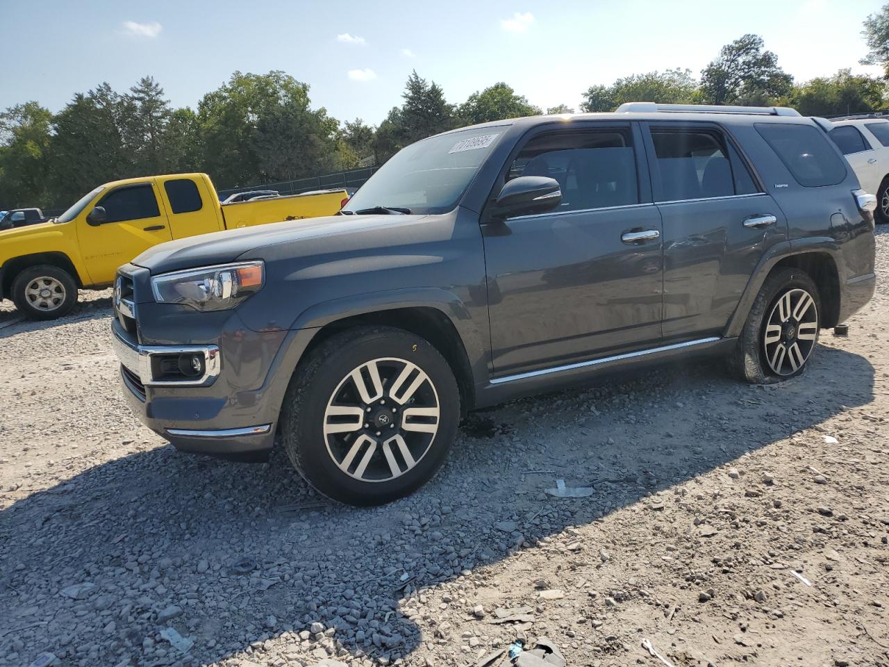 2022 Toyota 4runner night shade NIGHT SHADE