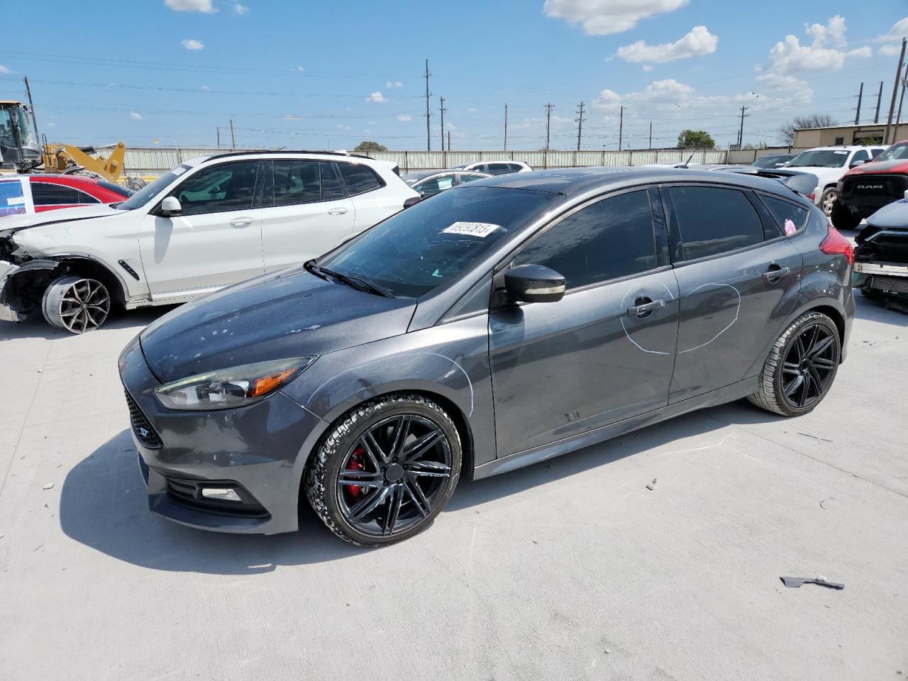 2018 Ford Focus st ST