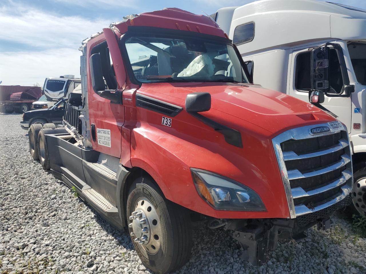 2021 Freightliner Cascadia 1
