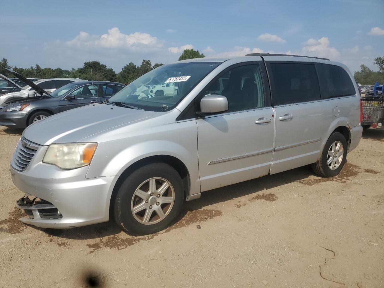 2012 Chrysler Town & country