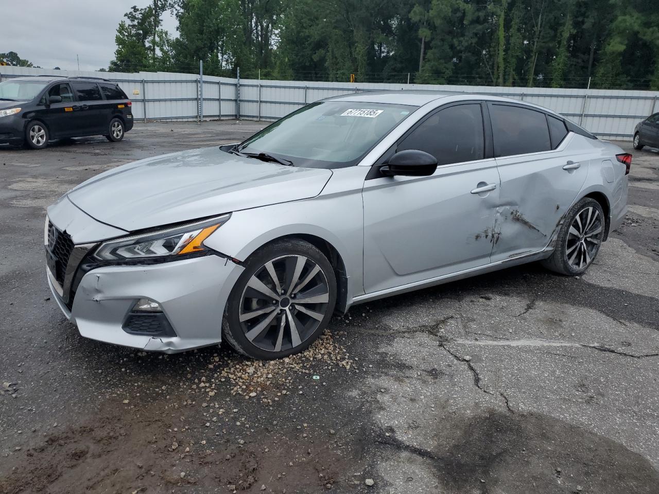 2020 Nissan Altima sr SR