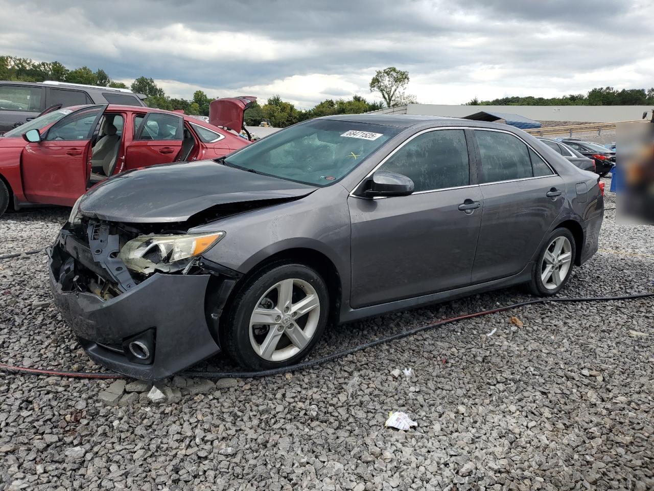 2014 Toyota Camry l L