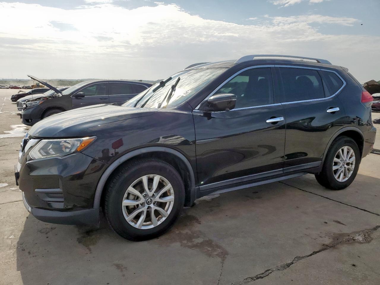 2017 Nissan Rogue s S