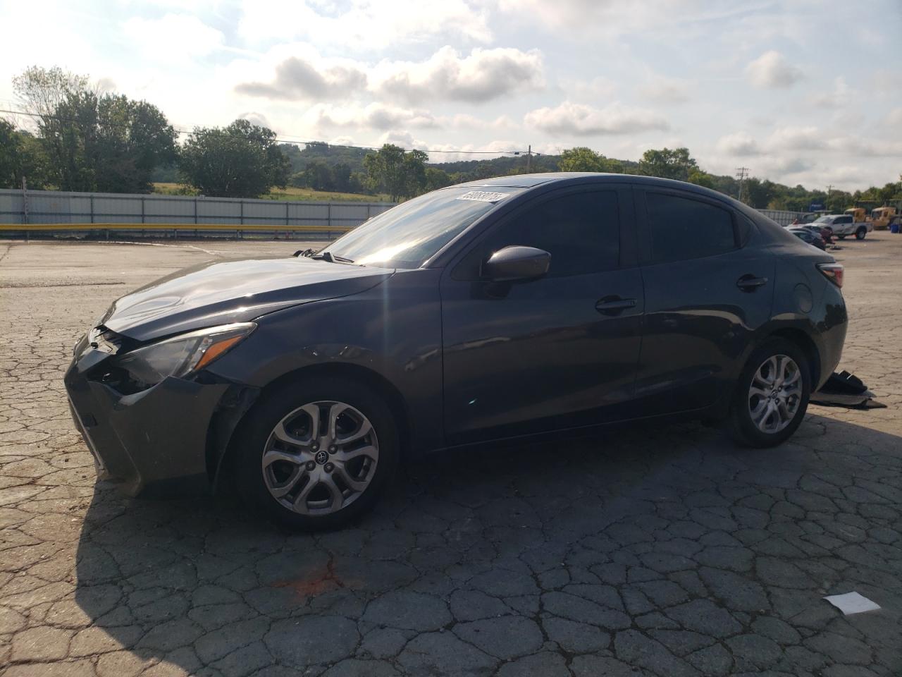 2017 Toyota Yaris
