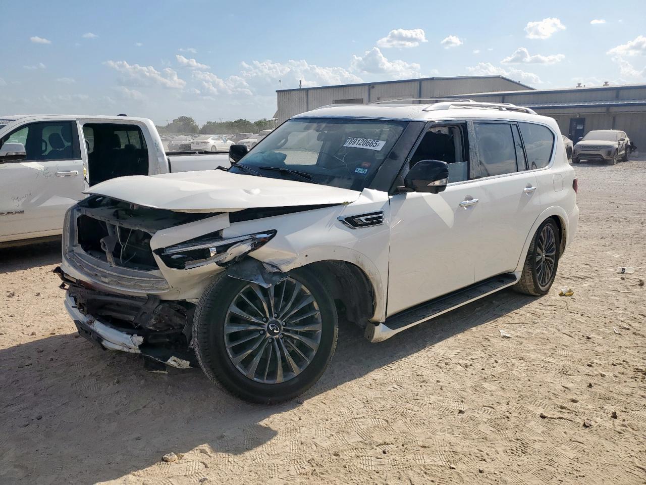 2021 Infiniti QX80 LUXE LUXE
