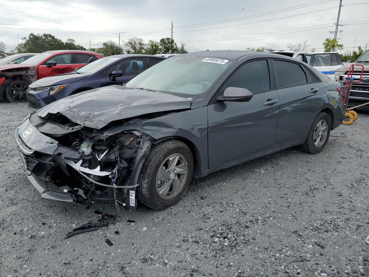 2025 Hyundai Elantra se SE