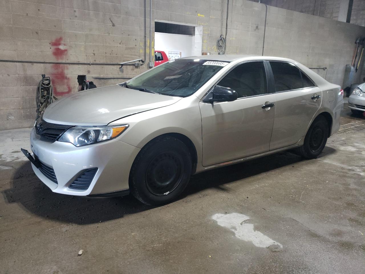 2014 Toyota Camry l L
