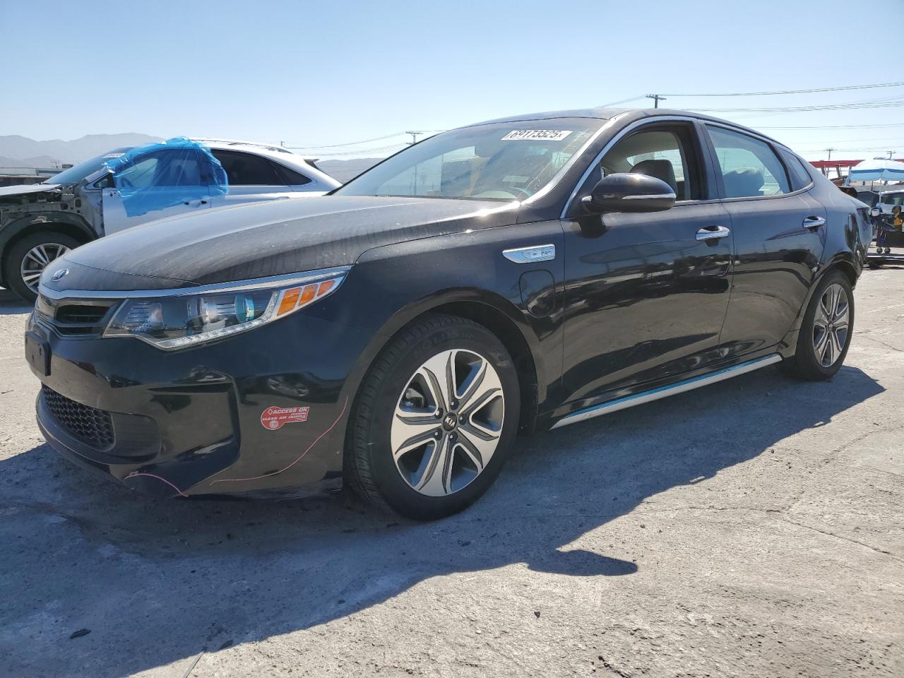 2017 Kia Optima plug-in hybrid PLUG-IN HYBRID