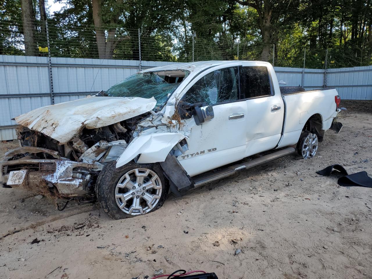 2016 Nissan Titan xd s SL