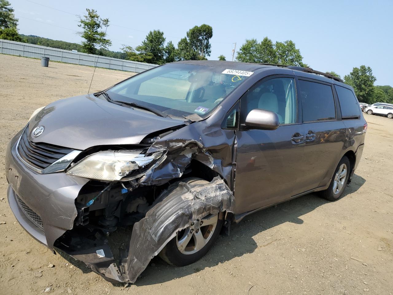 2011 Toyota Sienna le LE