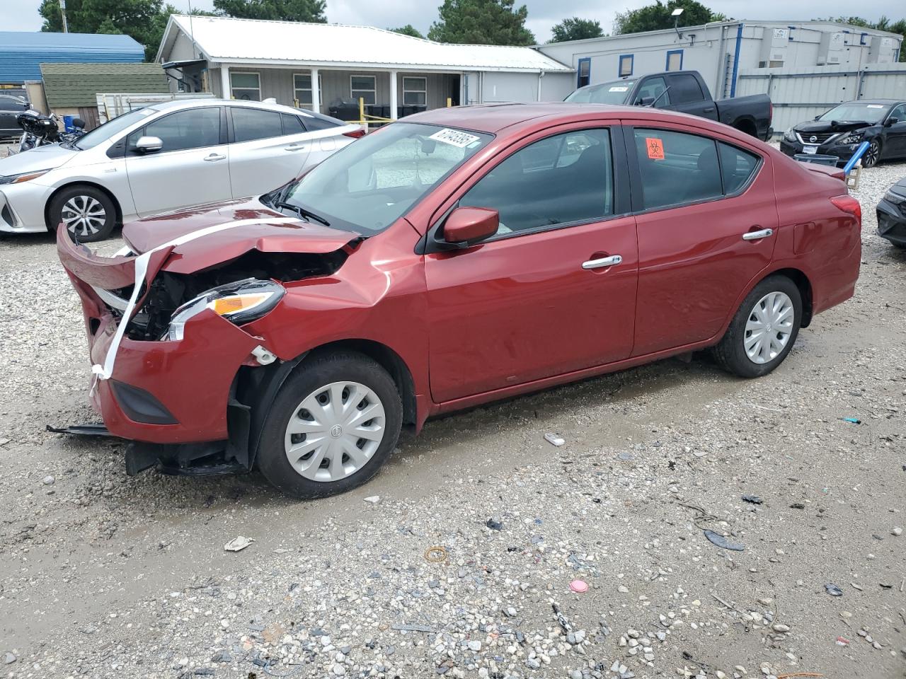 2017 Nissan Versa s S