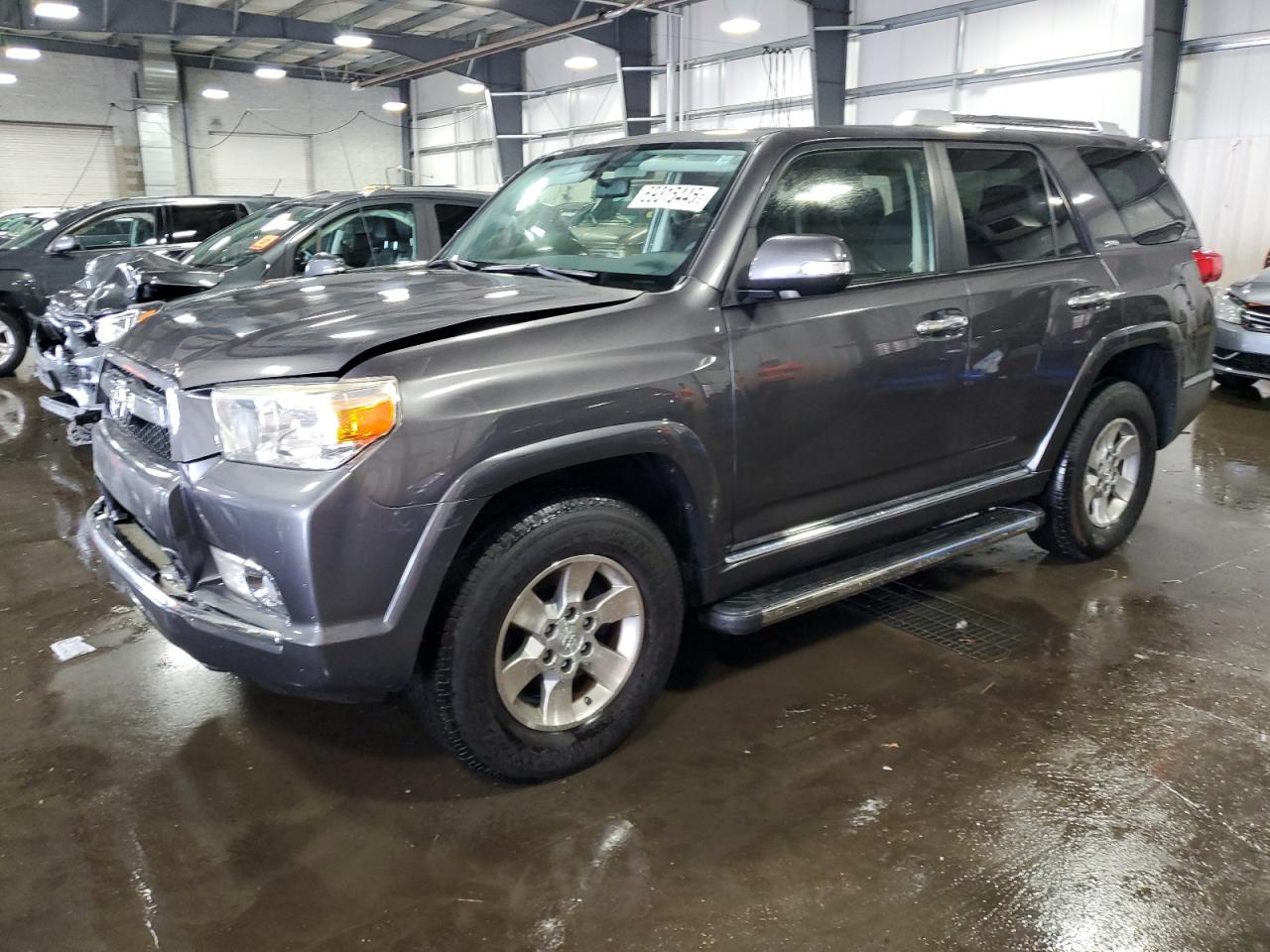 2013 Toyota 4runner sr SR5