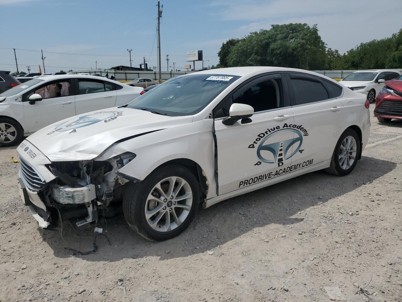 2020 Ford Fusion se SE