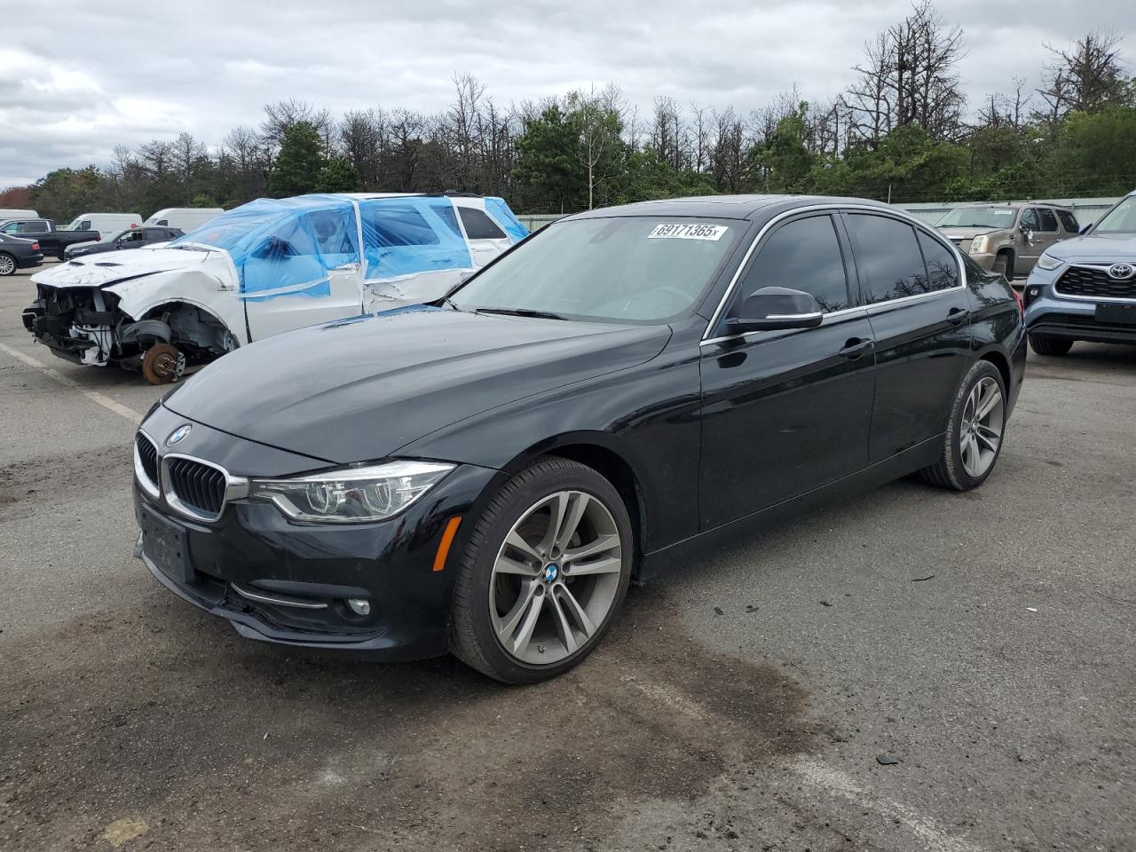 2018 BMW 330 xi XI