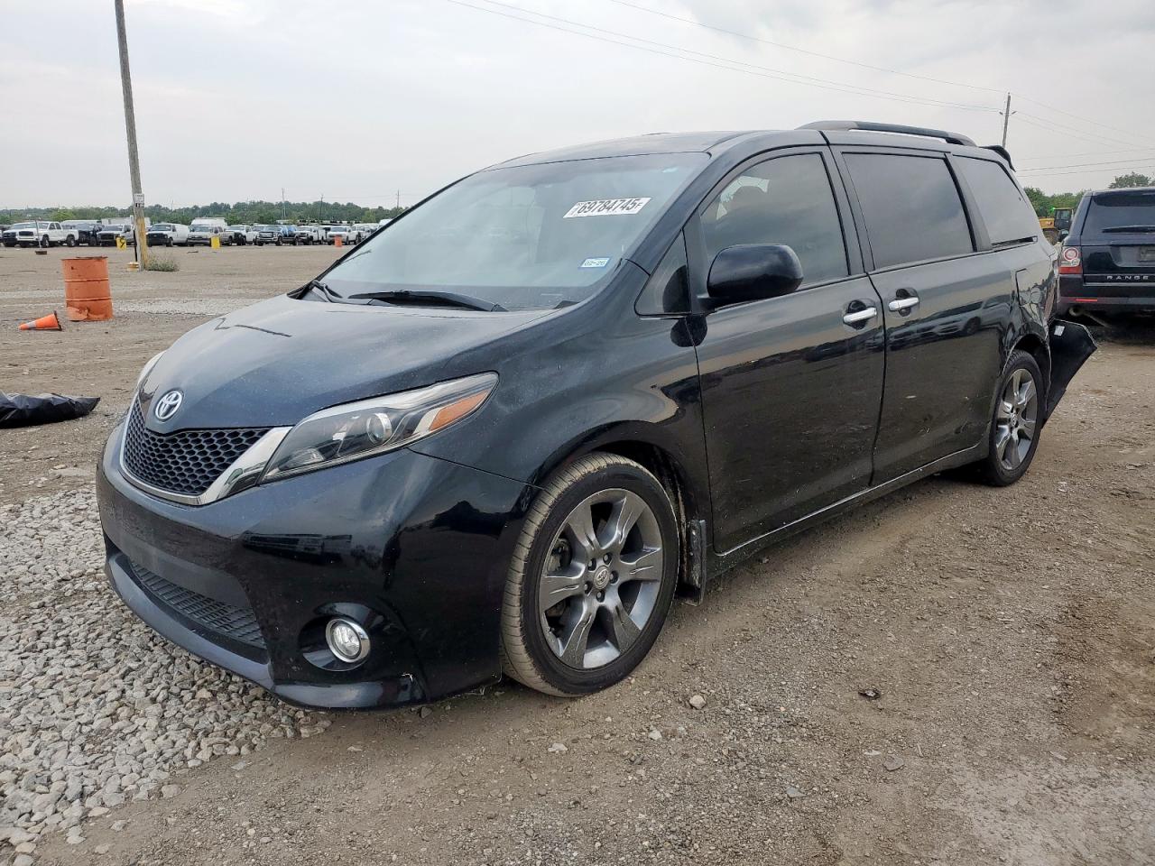 2016 Toyota Sienna se SE