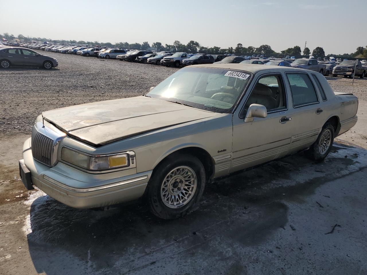 1997 Lincoln Town Car