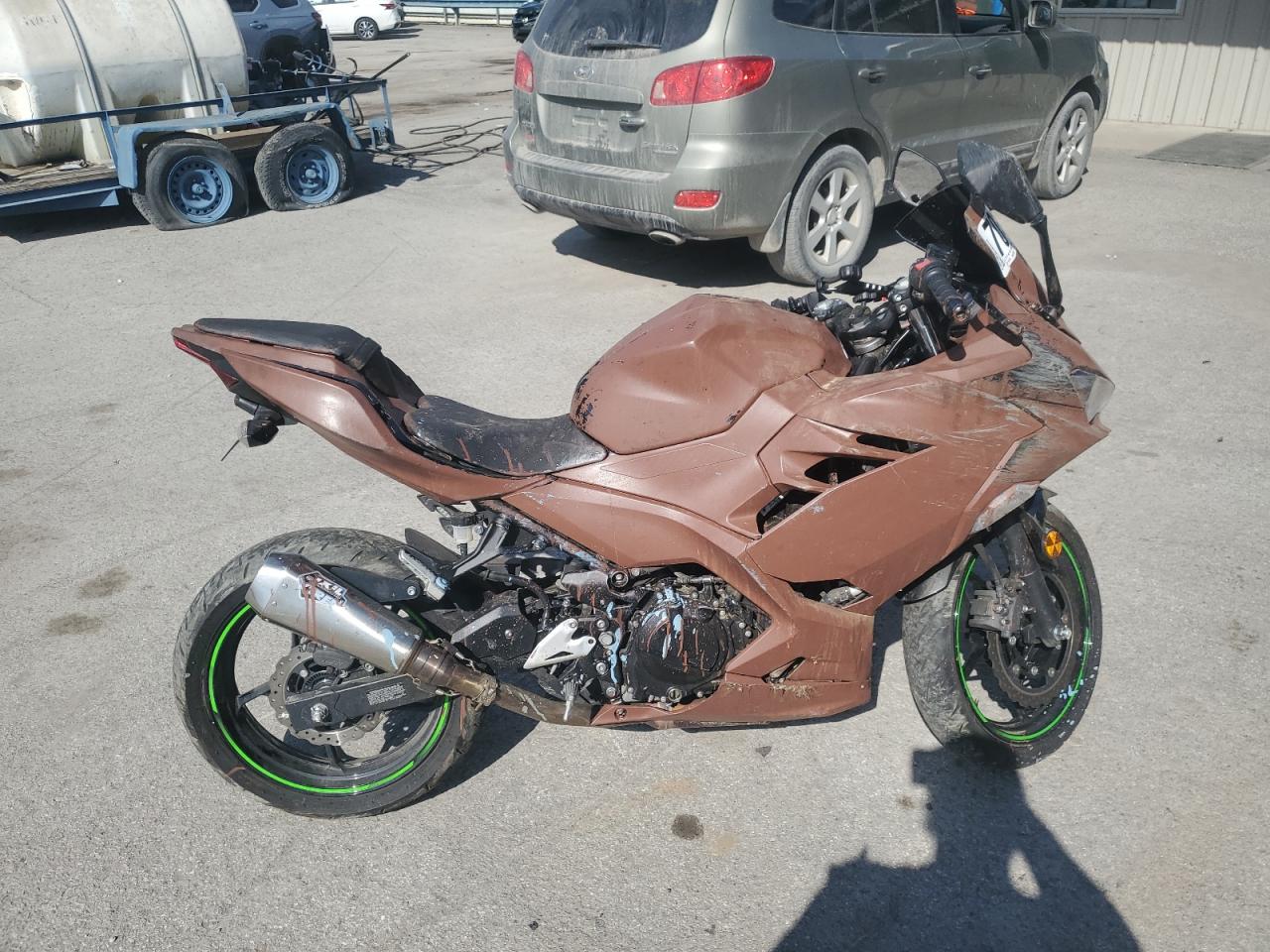2022 Kawasaki Ex400
